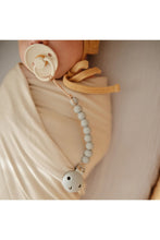 
                        
                          Load image into Gallery viewer, Mushie Silicone Pacifier Clip - Hera Stone 3
                        
                      