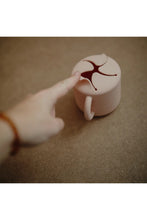 
                        
                          Load image into Gallery viewer, Mushie Snack Cup Blush 4
                        
                      