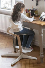 
                        
                          將圖片載入圖庫檢視器 Stokke Nomi 成長餐椅
                        
                      