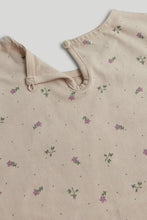 
                        
                          Load image into Gallery viewer, Mothercare 3 Pack Floral Long-Sleeved T-Shirts
                        
                      