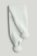 
                        
                          Load image into Gallery viewer, Mothercare Knitted Scarf
                        
                      
