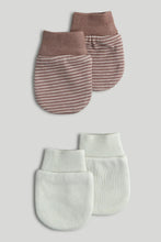 
                        
                          Load image into Gallery viewer, Mothercare 2 Pack Baby Mitts
                        
                      