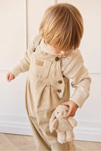 
                        
                          Load image into Gallery viewer, Snuggle Bunnies Penelope Keyring - Caramel
                        
                      