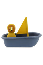 
                        
                          Load image into Gallery viewer, Trixie Bath Toy Sailboat - Mr Lion
                        
                      