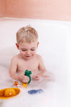 
                        
                          Load image into Gallery viewer, Trixie Bath Toy Splashing Animals - Mrs Elephant &amp; Mr Crocodile
                        
                      