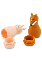 
                        
                          Load image into Gallery viewer, Trixie Bath Toy Splashing Animals - Mrs Rabbit &amp; Mr Fox
                        
                      