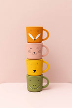 
                        
                          Load image into Gallery viewer, Trixie Silicone Snack Cup - Mr Dino
                        
                      