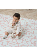 
                        
                          將圖片載入圖庫檢視器 Tutti Bambini Infinity Baby Playmat Oddity Blush
                        
                      