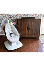
                        
                          Load image into Gallery viewer, 4moms MamaRoo5 Multi Motion Baby Swing Grey Classic 7
                        
                      