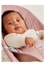 
                        
                          Load image into Gallery viewer, BabyBjorn Bouncer Bliss Dusty Pink Cotton Petal Quilt 7
                        
                      
