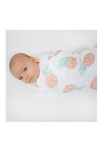 
                        
                          Load image into Gallery viewer, Aden + Anais Essentials Cotton Muslin Swaddles Tropicalia 4 Pack 2
                        
                      