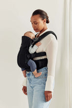 
                        
                          Load image into Gallery viewer, BabyBjorn Baby Carrier Harmony Black 3D Mesh 4
                        
                      
