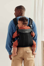 
                        
                          Load image into Gallery viewer, BabyBjorn Baby Carrier Harmony Black 3D Mesh 7
                        
                      