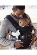 
                        
                          將圖片載入圖庫檢視器 Babybjorn Baby Carrier One Air Black 3D Mesh 2
                        
                      