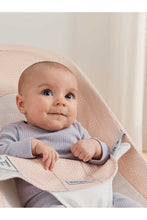 
                        
                          Load image into Gallery viewer, BabyBjorn Bouncer Balance Soft Pearly Pink White Mesh 6
                        
                      