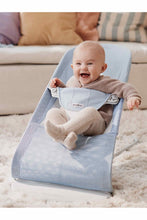 
                        
                          Load image into Gallery viewer, BabyBjorn Bouncer Balance Soft Sky Blue White Mesh 10
                        
                      