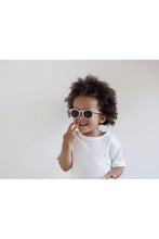 
                        
                          Load image into Gallery viewer, Beaba Sunglasses 2-4YR - Dusty Rose 4
                        
                      