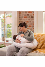 
                        
                          將圖片載入圖庫檢視器 Cleavamama ClevaFoam Therapeutic Maternity Pillow 5
                        
                      