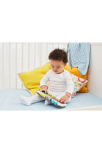 
                        
                          將圖片載入圖庫檢視器 Early Learning Centre Little Senses Baby Carry Along Piano 3
                        
                      