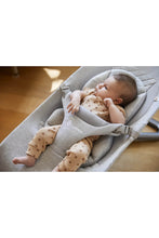 
                        
                          Load image into Gallery viewer, Ergobaby 3-in-1 Evolve Bouncer
                        
                      