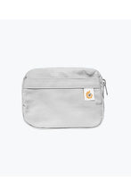 
                        
                          將圖片載入圖庫檢視器 Ergobaby Omni 360 Baby Carrier All In One Cool Air Mesh Pearl Grey 7
                        
                      