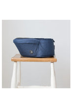 
                        
                          Load image into Gallery viewer, Hippychick Hipseat 5
                        
                      