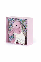 
                        
                          Load image into Gallery viewer, Jellycat Blossom Tulip Bunny Gift Set 3
                        
                      