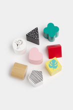 
                        
                          將圖片載入圖庫檢視器 Mothercare Wooden Zebra Shape Sorter Toy
                        
                      