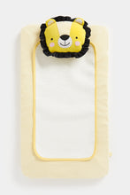 
                        
                          Load image into Gallery viewer, Mothercare Lion Luxury Changing Mat And Pillow
                        
                      