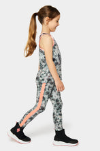 
                        
                          將圖片載入圖庫檢視器 Mothercare Tie-Dye Sports Leggings And Vest Set
                        
                      