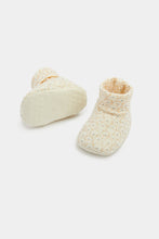 
                        
                          將圖片載入圖庫檢視器 Mothercare Bear And Mouse Sock-Top Baby Booties - 3 Pack
                        
                      