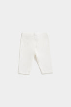 
                        
                          將圖片載入圖庫檢視器 Mothercare White Cropped Leggings
                        
                      