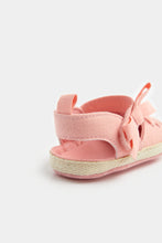 
                        
                          將圖片載入圖庫檢視器 Mothercare Pink Bow Pram Shoes
                        
                      