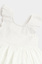 
                        
                          將圖片載入圖庫檢視器 Mothercare White Broderie Dress And Knickers
                        
                      