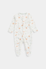 
                        
                          Load image into Gallery viewer, Mothercare My First Woodland 8-Piece Set
                        
                      