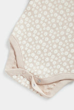 
                        
                          Load image into Gallery viewer, Mothercare Floral Heart Long-Sleeved Baby Bodysuits - 5 Pack
                        
                      