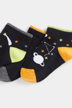 
                        
                          Load image into Gallery viewer, Mothercare Space Trainer Socks - 5 Pack
                        
                      