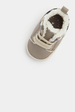 
                        
                          Load image into Gallery viewer, Mothercare Brown Pram Boots
                        
                      
