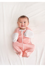 
                        
                          Load image into Gallery viewer, Love To Dream Swaddle UP Transition Bag Ecovero™ - Rose 2
                        
                      