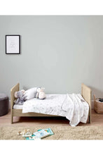 
                        
                          將圖片載入圖庫檢視器 Mamas &amp; Papas Atlas Cotbed - Light Oak
                        
                      