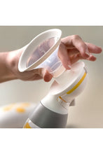 
                        
                          Load image into Gallery viewer, Medela Solo  Single Electric Breast Pump 4
                        
                      