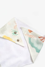 
                        
                          Load image into Gallery viewer, Mothercare Animal Kingdom Dribbler Bibs  3 Pack  6
                        
                      