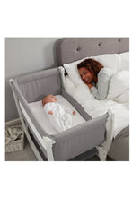 
                        
                          Load image into Gallery viewer, Shnuggle Air Bedside Crib 5
                        
                      