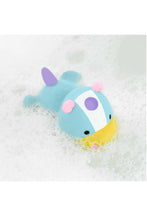 
                        
                          Load image into Gallery viewer, Skip Hop Zoo Light Up Bath Toy Unicorn 2
                        
                      