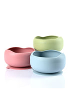 
                        
                          Load image into Gallery viewer, Snapkis Silicone NoSpills Feeding Bowl 2
                        
                      