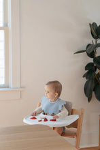 
                        
                          將圖片載入圖庫檢視器 Softspot Soft Petal Bibs Dream 3
                        
                      