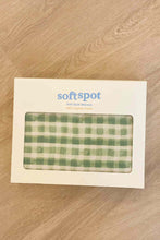 
                        
                          將圖片載入圖庫檢視器 Softspot Soft Quilt Blanket Edamame 3
                        
                      