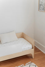 
                        
                          將圖片載入圖庫檢視器 Softspot Soft Sheet Pear 2
                        
                      